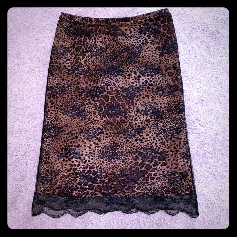 Leopard print skirt